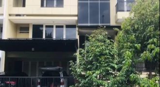 Jual Cepat Rumah Mewah di Grand Wisata